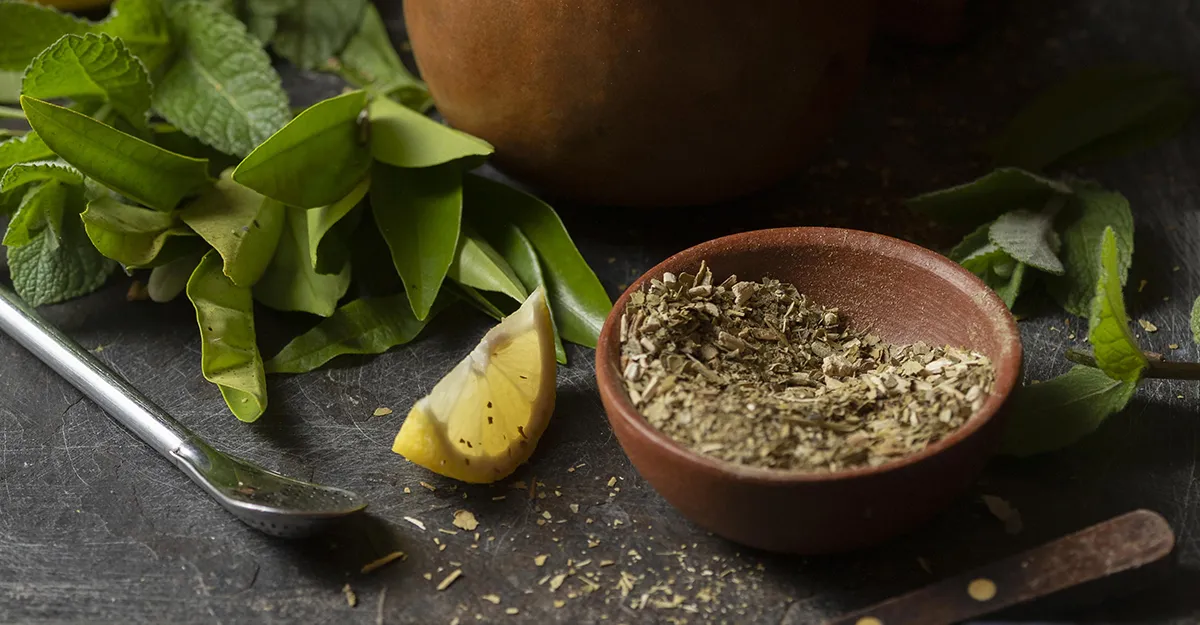 Home remedies are effective against Dandruff